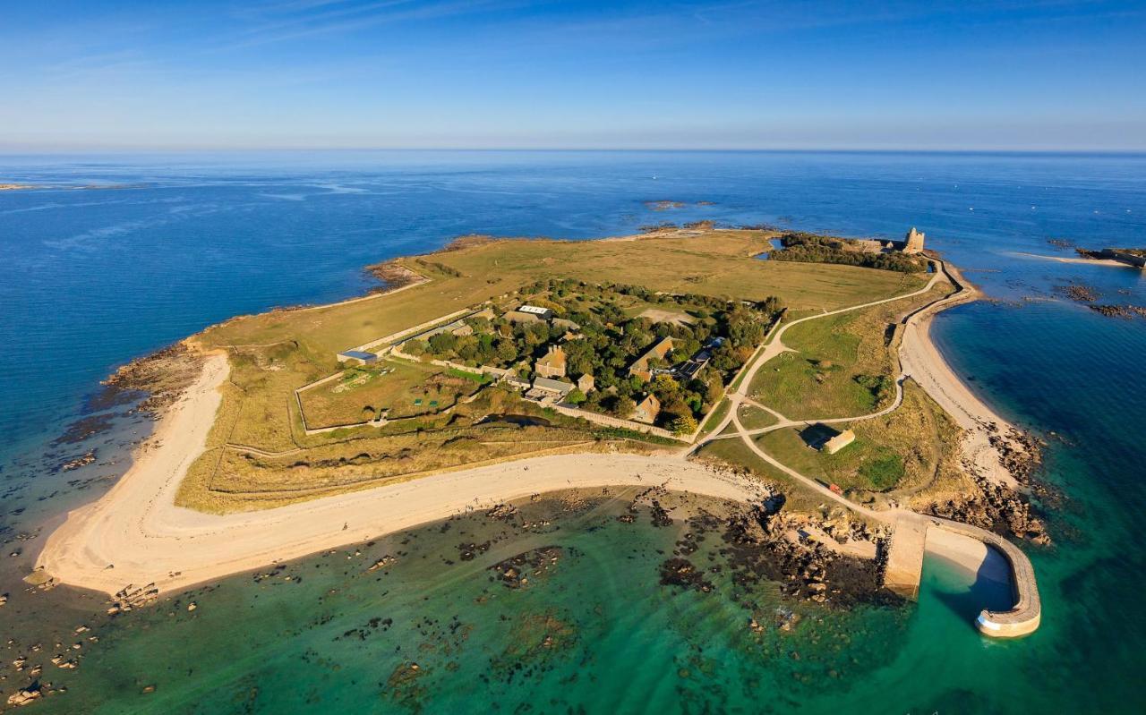 Quettehou Maison Normande Proche De La Mer Et Des Commodites 빌라 외부 사진